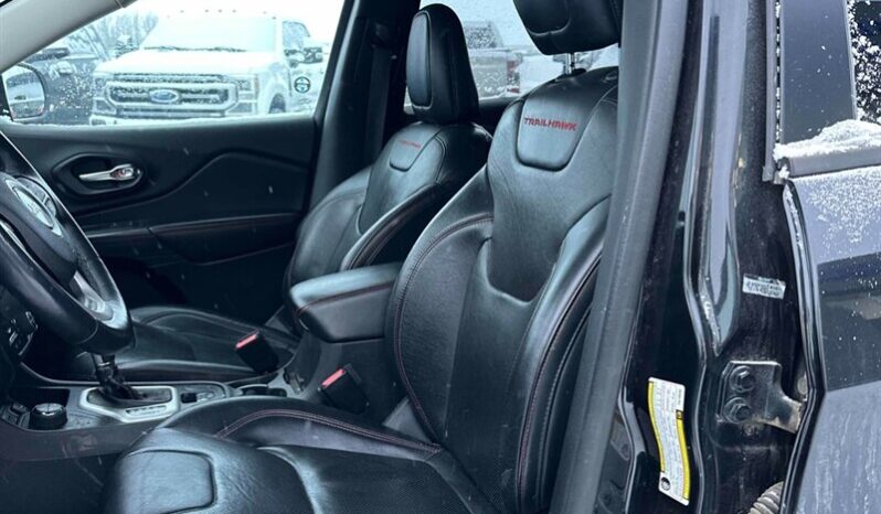 
								2015 Jeep Cherokee Trailhawk full									