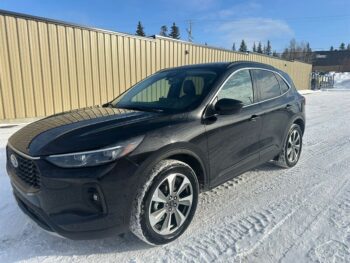 2025 Ford Escape Platinum Moonroof