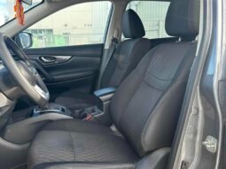 
										2020 Nissan Rogue SV full									