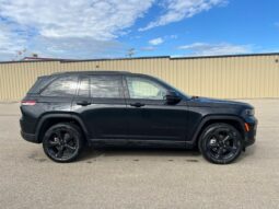 
										2024 Jeep Grand Cherokee Limited Black Pack full									