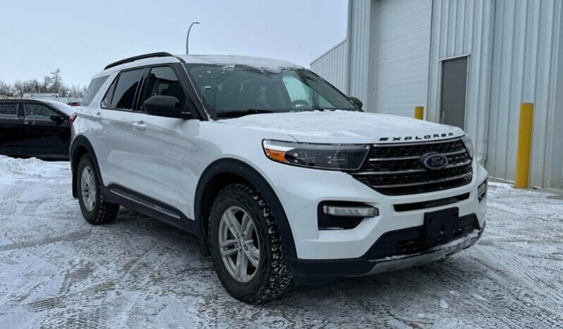 
								2020 Ford Explorer XLT full									