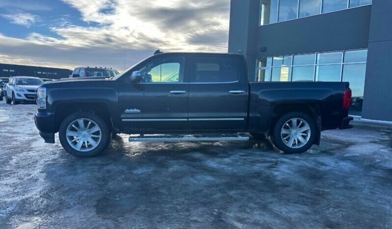 
								2017 Chevrolet Silverado 1500 High Country full									