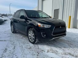 
										2015 Mitsubishi RVR GT full									
