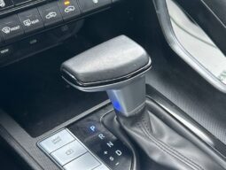 
										2024 Hyundai ELANTRA Preferred Tech full									