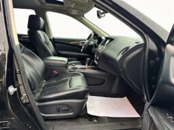 
										2017 Nissan Pathfinder Platinum full									