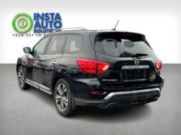 
										2017 Nissan Pathfinder Platinum full									