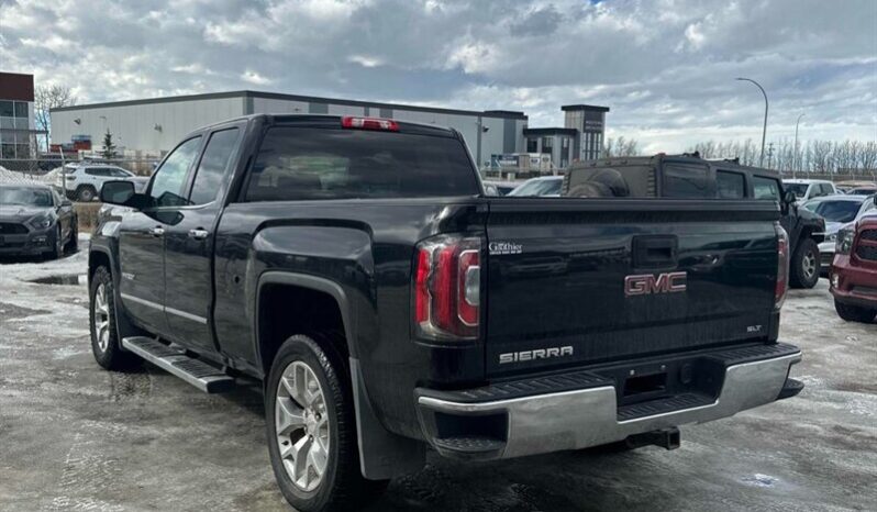 
								2017 GMC Sierra 1500 SLT full									