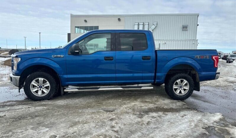 
								2017 Ford F-150 XLT full									