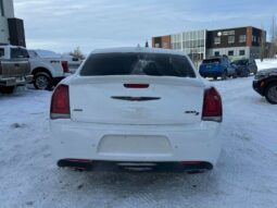 
										2021 Chrysler 300 Series S full									