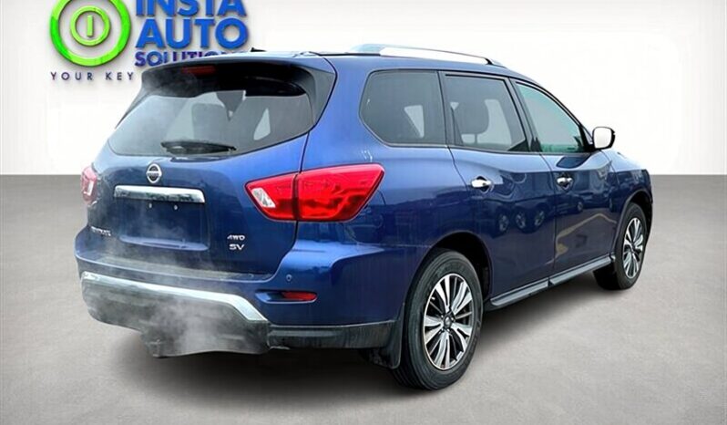 
								2017 Nissan Pathfinder SV full									