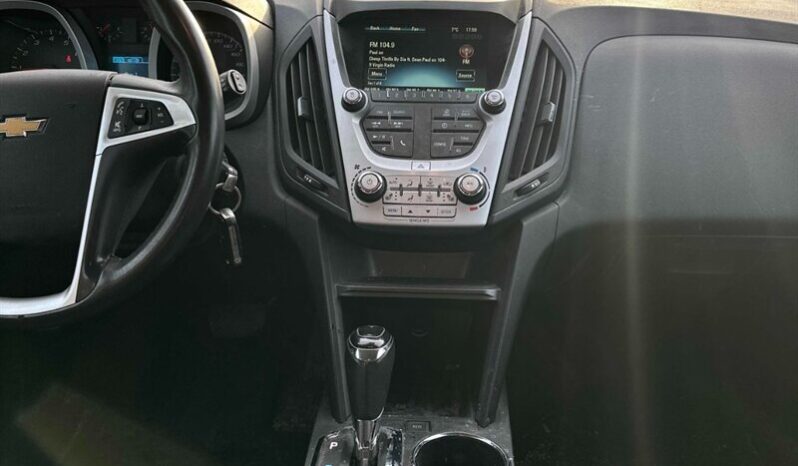 
								2017 Chevrolet Equinox LT full									