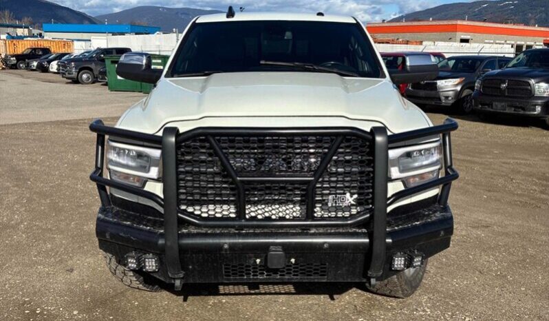 
								2022 RAM 2500 Laramie Diesel Sport full									