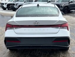 
										2024 Hyundai ELANTRA Preferred Tech full									